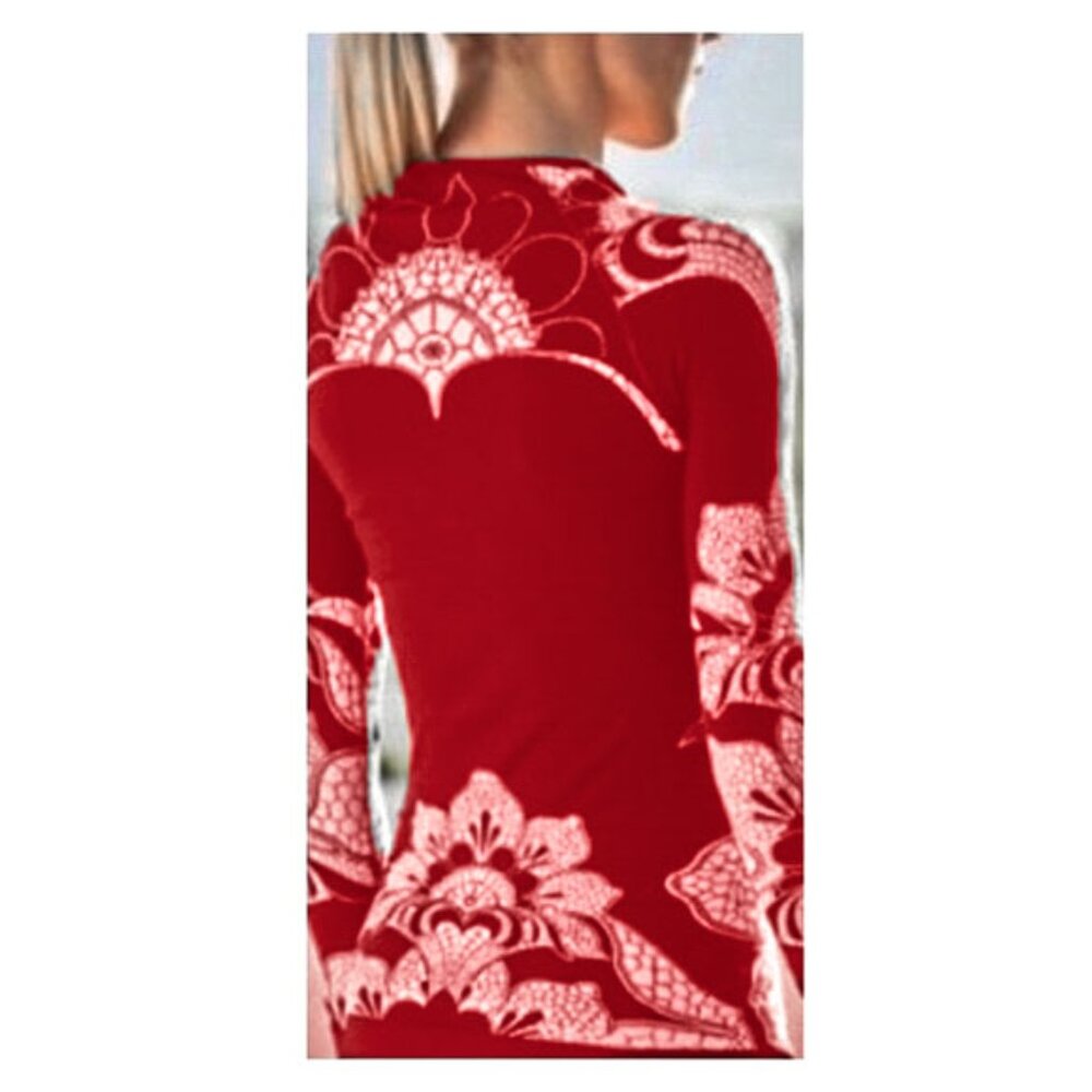Athleta Tattoo Twist Long Sleeve Red Shirt size Small